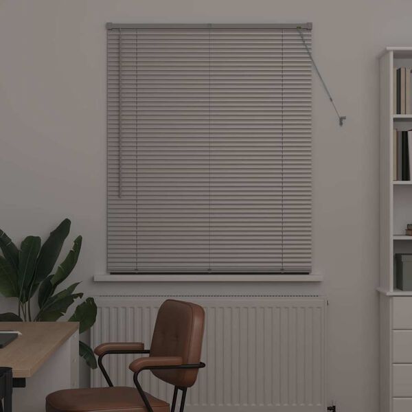 Zobrazuje sa obr&aacute;zok produktu 3 z 17