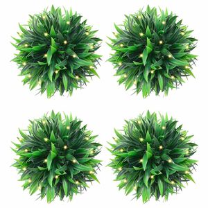 vidaXL Umel&eacute; buxusov&eacute; gule s LED svetlami, 4 ks, zelen&aacute;, 15 cm