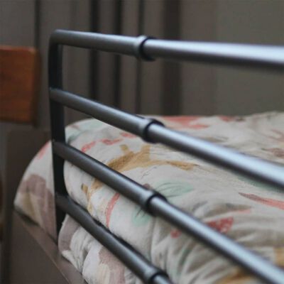 A3 Baby & Kids Nastaviteľná bezpečnostná zábrana na posteľ Trombone 77-125 cm čierna