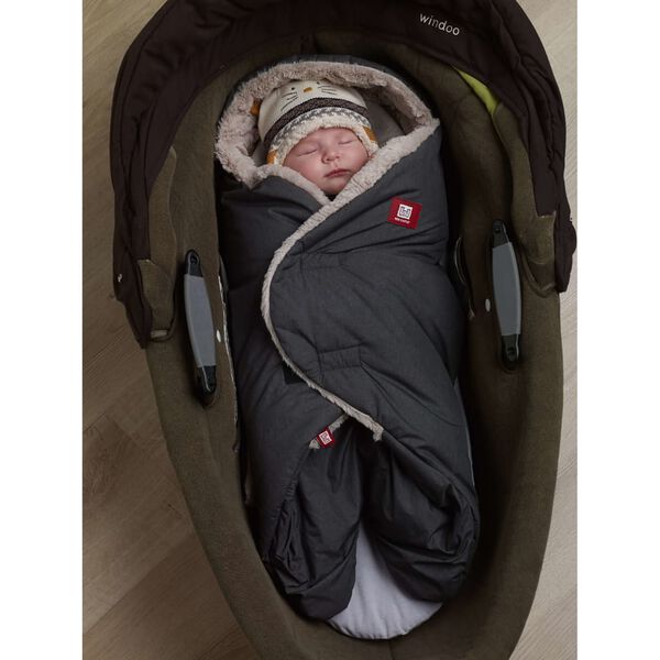 RED CASTLE Zavinovačka Babynomade Tendresse 0-6 mesiacov &scaron;ed&aacute;