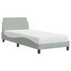 vidaXL Posteľ s matracom Dover bledosiv&yacute; 90x200 cm zamat