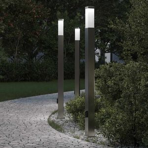 vidaXL Stĺpikov&eacute; svietidl&aacute; so z&aacute;suvkou 3 ks 110 cm nehrdzavej&uacute;ca oceľ IP44