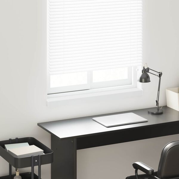 Zobrazuje sa obr&aacute;zok produktu 2 z 13