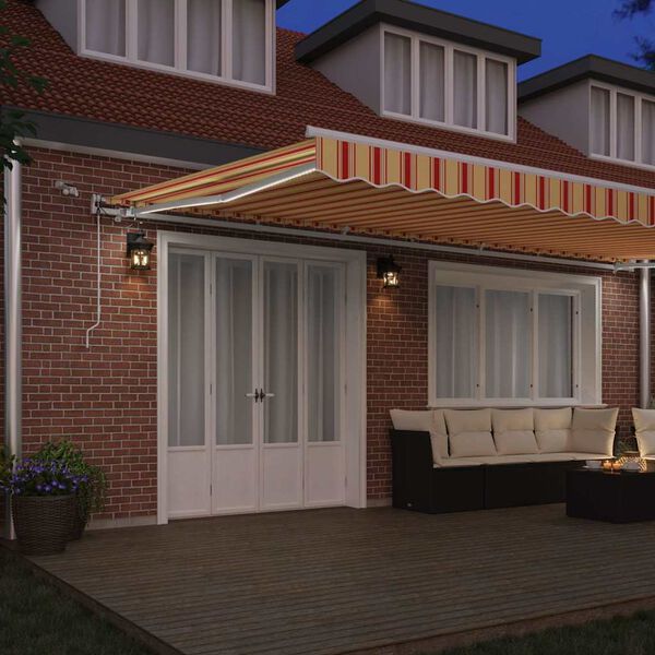 Zobrazuje sa obr&aacute;zok produktu 3 z 17