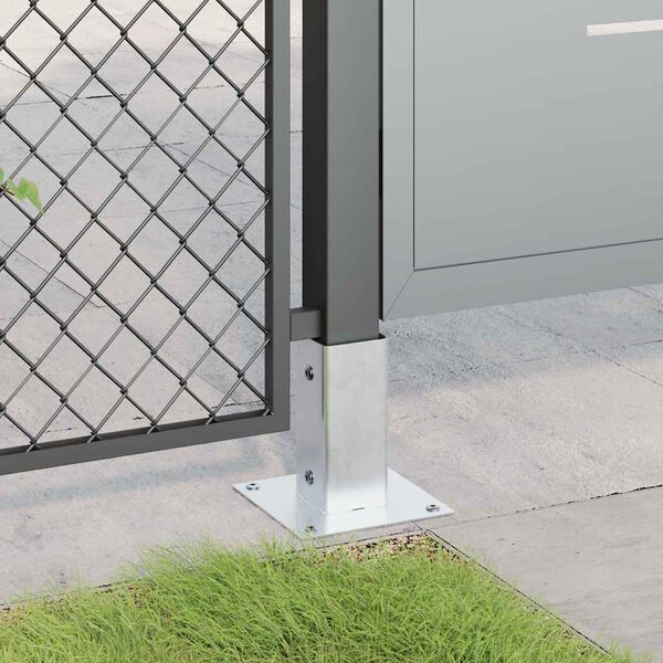 vidaXL Podnože stĺpikov štvorcové 12 ks Strieborná 71x71 mm