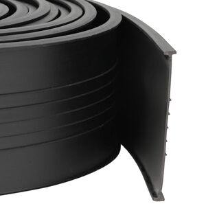 vidaXL Tesnenie gar&aacute;žov&yacute;ch dver&iacute; Čierna 70 x 6 mm 4,5 m PVC