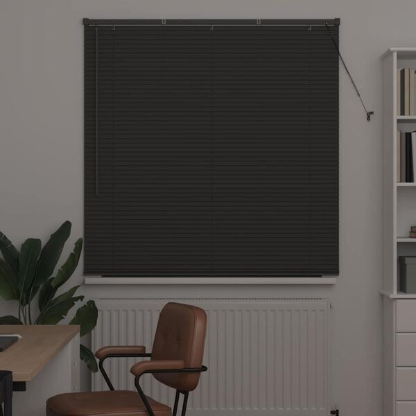 Zobrazuje sa obr&aacute;zok produktu 3 z 17