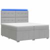 vidaXL LED boxspring posteľ s matracom Svetlosiv&aacute; 200 x 200 cm L&aacute;tka
