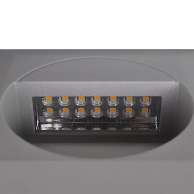 2 štvorcové zapustené schodové LED svietidlá, 126 x 126 x 65,5 mm