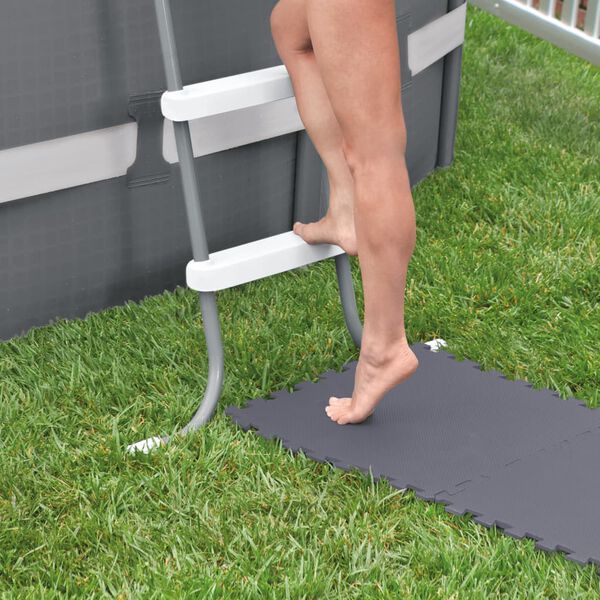 Intex Zámkový polstrovaný chránič podlahy bazéna 8 ks 50x50x0,5 cm 1,9 m²