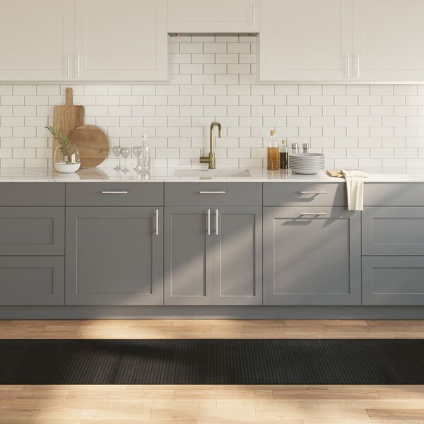 vidaXL Koberec obdĺžnikov&yacute; čierny 60x400 cm bambus