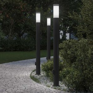 vidaXL Stĺpikov&eacute; svetl&aacute; so z&aacute;suvkou 3 ks 110 cm nehrdzavej&uacute;ca oceľ IP44