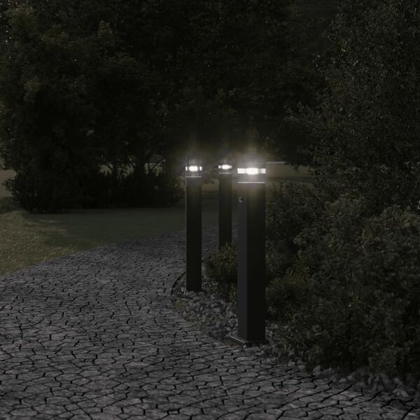vidaXL Vonkajšia stojaca lampa so senzorom čierna 80 cm hliník