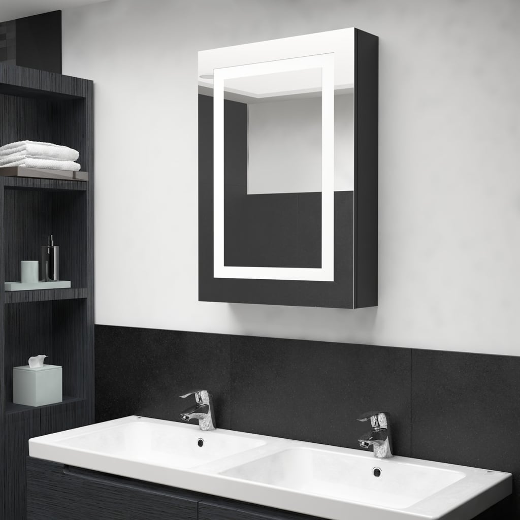 vidaXL Kúpeľňová skrinka s LED a zrkadlom, lesklá čierna 50x13x70 cm